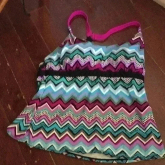 un brand swim wear size S - Picture 1 of 16